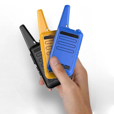 8W à double bande Vhf Uhf mains Bf Licence gratuite Walkie Talkie Meilleure portée 5-8km pour l'extérieur
