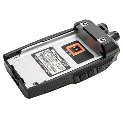 Portable professionnel UHF Walkie Talkie avec stabilité de fréquence et chiffrement de 2,5 ppm