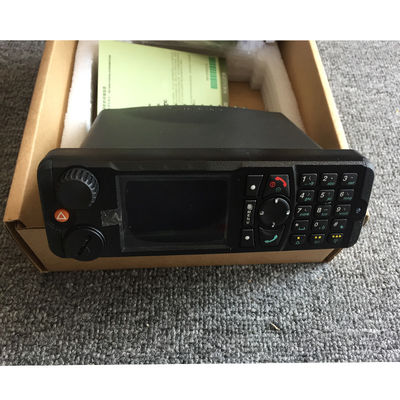 Puissante sortie Autre radio mobile à longue portée base walkie-talkie double bande MTM800
