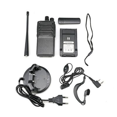 VHF UHF Type de fréquence BF-V901 Walkie-Talkie portatif pour la communication à longue distance