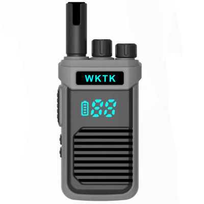 Puissance de sortie de 2 W UHF Walkie Talkie portable G86 400-470MHz avec résistance à l'eau IPX-1