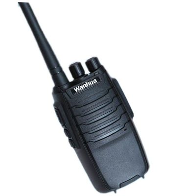 WanhuaHTD818 Longue portée UHF Walkie Talkie 450-470MHz Plage de fréquence et puissance RF de 5W