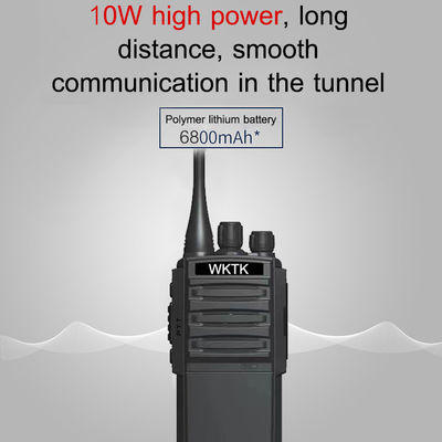 Portable VHF UHF Radio à deux voies 3W Puissance de sortie Parfait pour les interphones des hôtels et des restaurants
