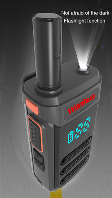 G68 Radios à deux voies Walkie Talkies avec puissance de sortie de 2W/0,5W et antenne longue distance