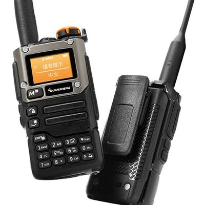 Radio analogique à double bande à deux voies walkie-talkie noir portable pour une communication fluide
