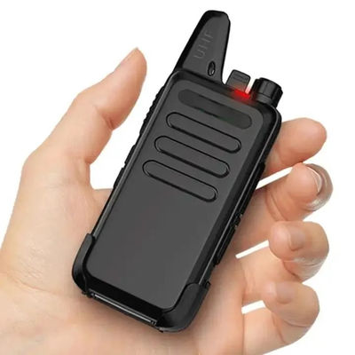 10W UV-16 étanche à l'eau 3800mAH 400-520MHz U/V Full Dual Band Radio Walkie-Talkie Portable