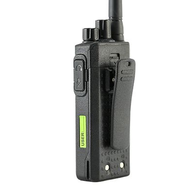 Émetteur radio à deux voies UHF de 128*60*33 mm pour une plage de fréquences de 400 à 470 MHz