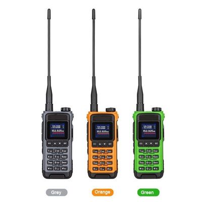 VHF 136-174 MHz Émetteur-récepteur IC-U86 UHF 400-470MHz Radio à deux voies Walkie Talkie Noir