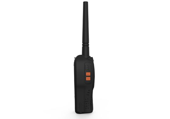 Radio à double bande étanche avec une impédance d'antenne de 50Ω et une capacité de batterie de 3800 mAh
