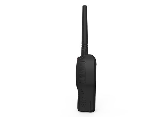 Radio à double bande étanche avec une impédance d'antenne de 50Ω et une capacité de batterie de 3800 mAh