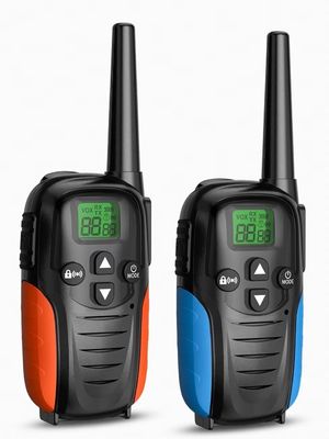 2W Radio HTD833 0-2km Longue portée Walkie Talkie 86g 140*51*34MM