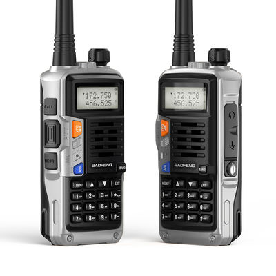 Radio portable de 8 watts avec batterie de 2200 mAh