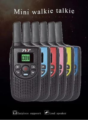 Produits en 2024 Chargeur walkie-talkie Radio PMR446 avec puissance de sortie de 8 Watt 110*55*32mm