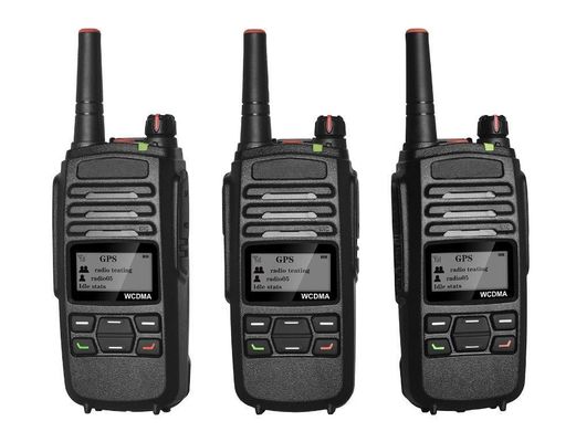 GPS portatif 2g/3g/4g CDMA/WCDMA/carte SIM réseau POC radio bidirectionnelle avec lampe de poche LED