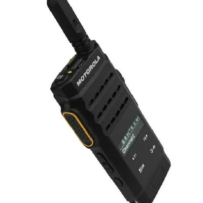 128 canaux de stockage Walkie-Talkie noir avec une puissance de signal élevée et un signal fort