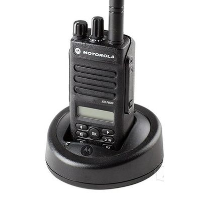 Xir P6620 UHF VHF Walkie-Talkies portatifs Niveau de résistance à l'eau IPX5 60* 40* 117mm