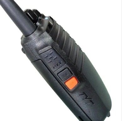 133*59*36mm Tyt Tc-8000 Walkie Talkie 10W 400-520MHz 16CH avec Scrambler et Vox