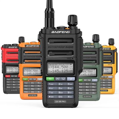 128 canaux Baofeng UV-9r PRO IP68 Walkie Talkie pour la communication à longue distance en 2024