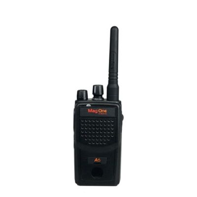 Radio professionnelle A6 portable à forte pénétration avec 128 canaux de stockage