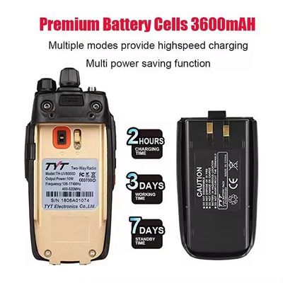 TH-UV8000e Ham Walkie Talkie avec une distance de 10 km et une plage de fréquences VHF 136-174
