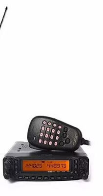 265g BAOFENG UV-82 Dual Band Dual Display Dual Walkie Talkie en attente pour les professionnels