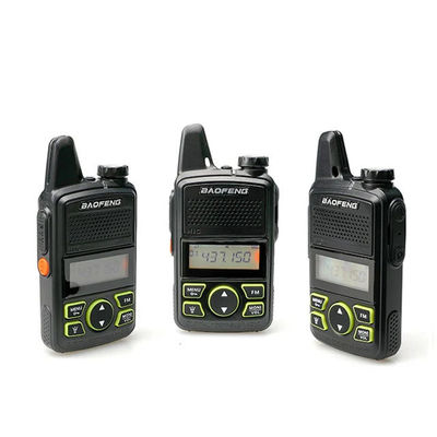 Mini portable portable à double bande walkie-talkie avec puissance de sortie de 5W et fonction VOX