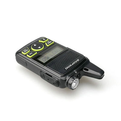 Mini portable portable à double bande walkie-talkie avec puissance de sortie de 5W et fonction VOX
