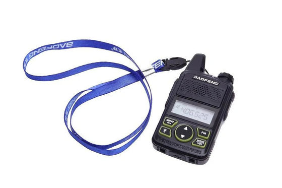 Mini portable portable à double bande walkie-talkie avec puissance de sortie de 5W et fonction VOX
