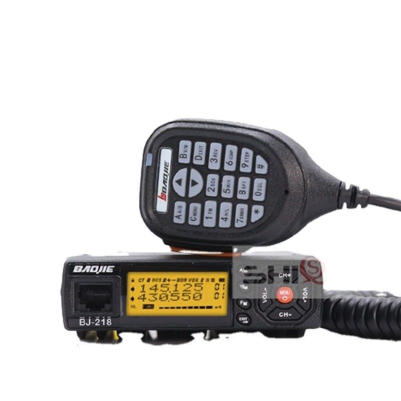 Puissance de sortie maximale de 25 W DC7.4V Baojie BJ-218 voiture Mini Radio mobile émetteur-récepteur à longue portée