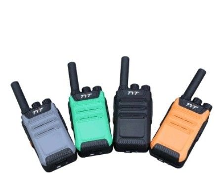 1W/4W Puissance de sortie Black Tyt Tc-568 Walkie-Talkie analogique pour une communication compacte