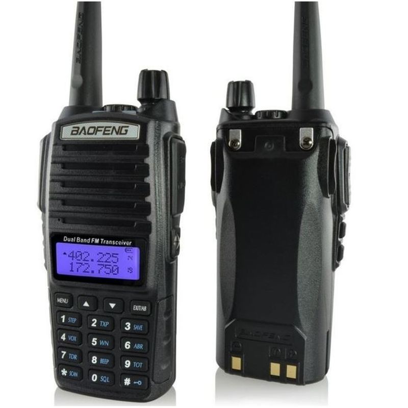 220g Noir UV82 8W BAOFENG Dual Band 2 Way Walkie Talkie UV-82 et la radio la plus vendue